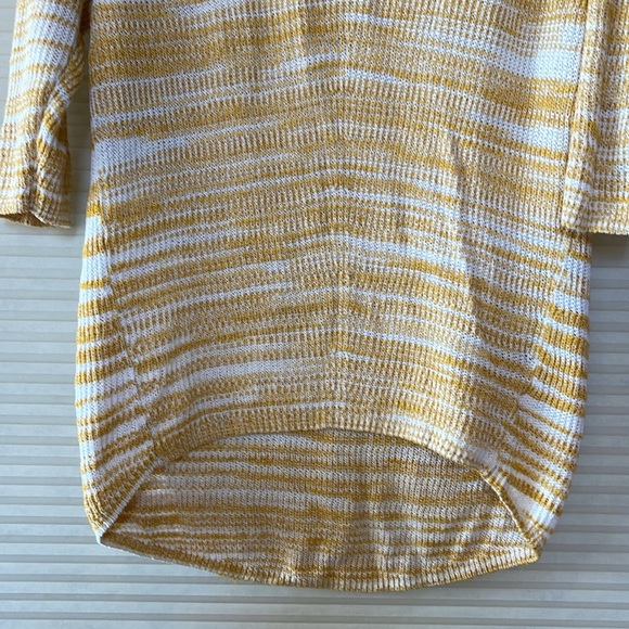Express yellow and white stripe, V-neck three-quarter sleeve high low sweater - Picture 2 of 8